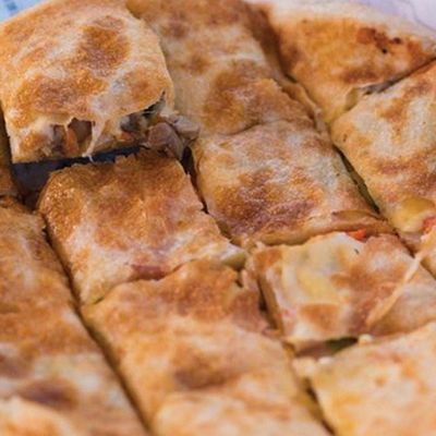 Mixed meat pie