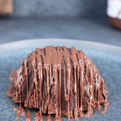 Molten Cake Nutella Nuts