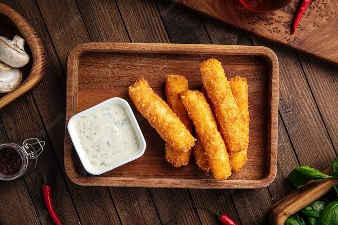 fried mozzarella sticks