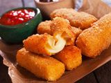 Mozzarella Sticks