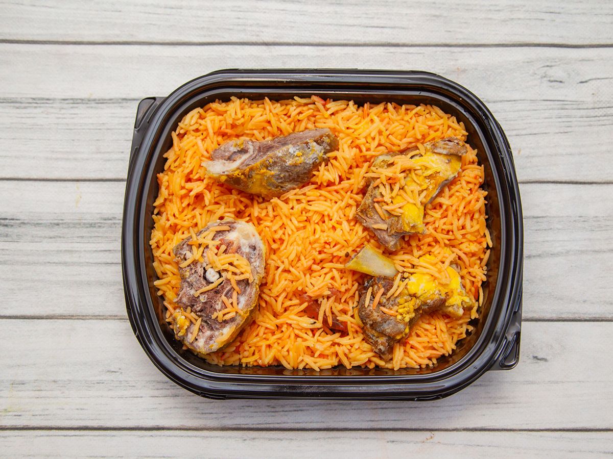 Nafar Mandi meat, rice and sauce