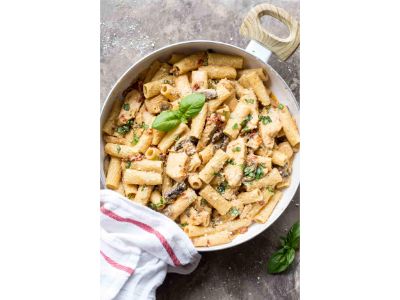 Chicken With Mushroom Penne Pasta