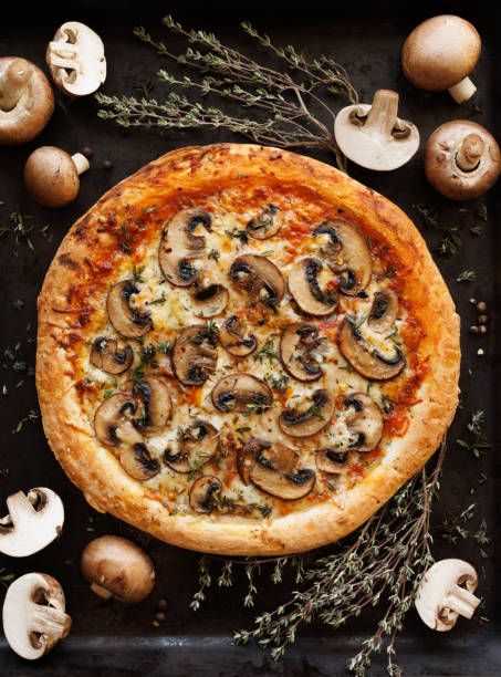 Chicken mushroom pizza