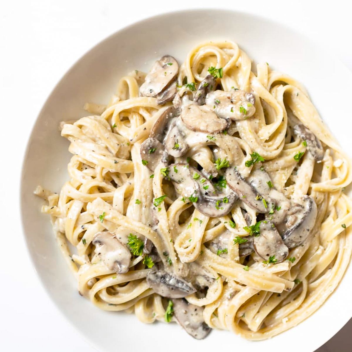 Pasta funghi red sauce