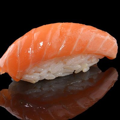 Nigiri Salmon