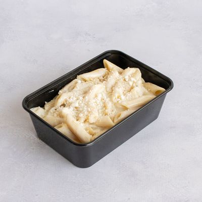 White sauce pasta