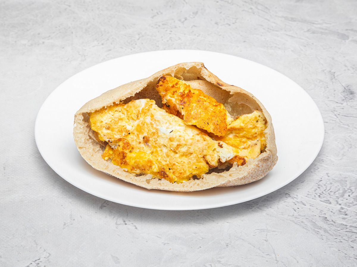Omelette With Mix Cheese Sandwich