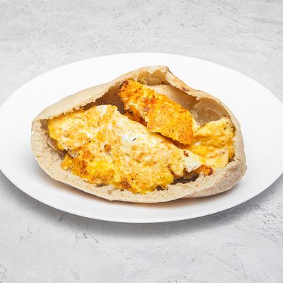 Omelette With Mix Cheese Sandwich
