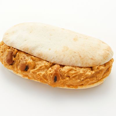 Neama foul sandwich