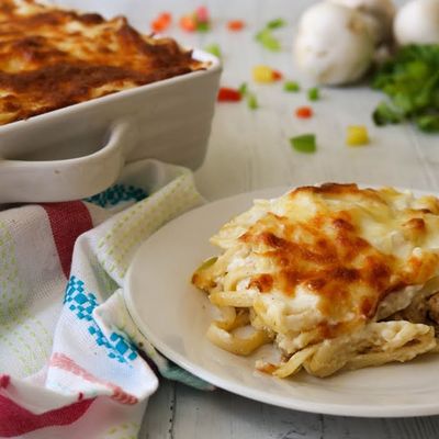 Negresco Macaroni With White Sauce