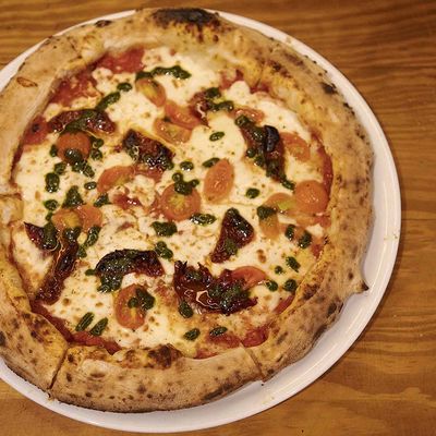 New Style Caprese pizza
