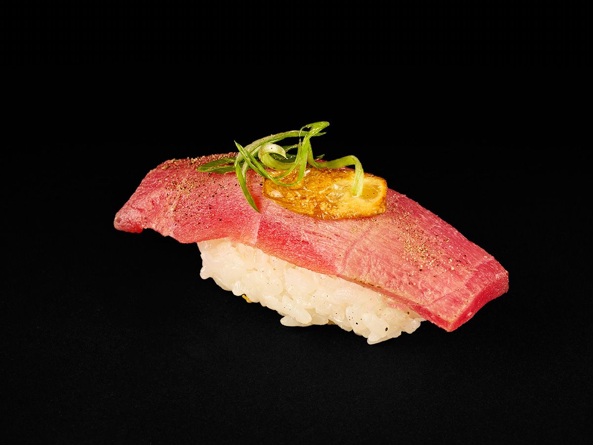 Nigiri Tuna Tataki