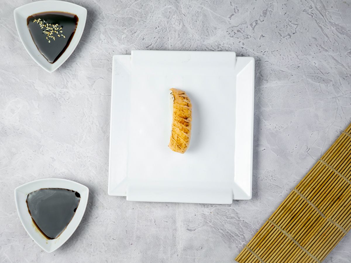 grilled Nigiri salmon