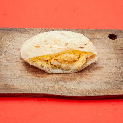 رومي بيوريه ساندويتش
