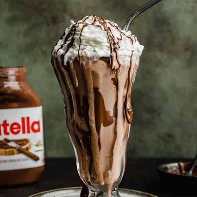 Nutella Chocolate Milkshake