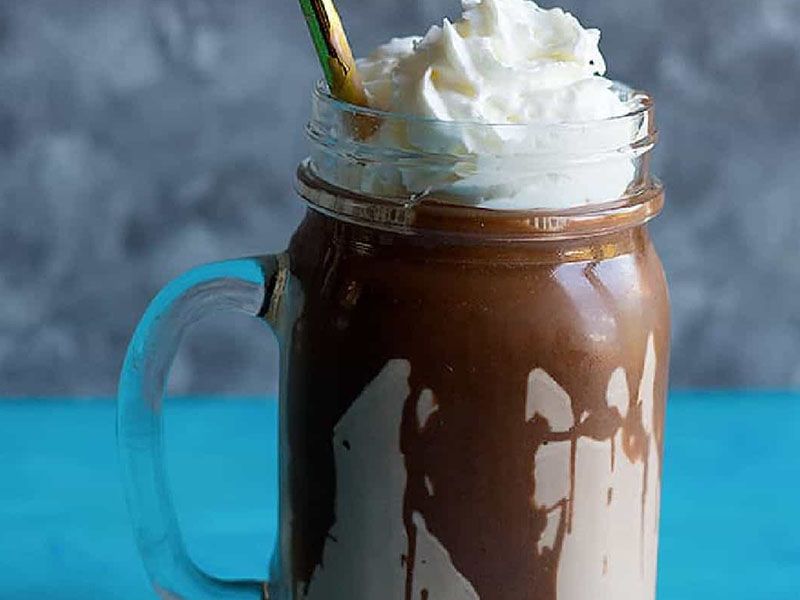 Nutella Chocolate Milkshake