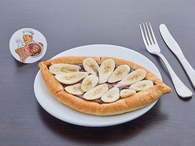 Nutella Chocolate With Banana Manoucheh