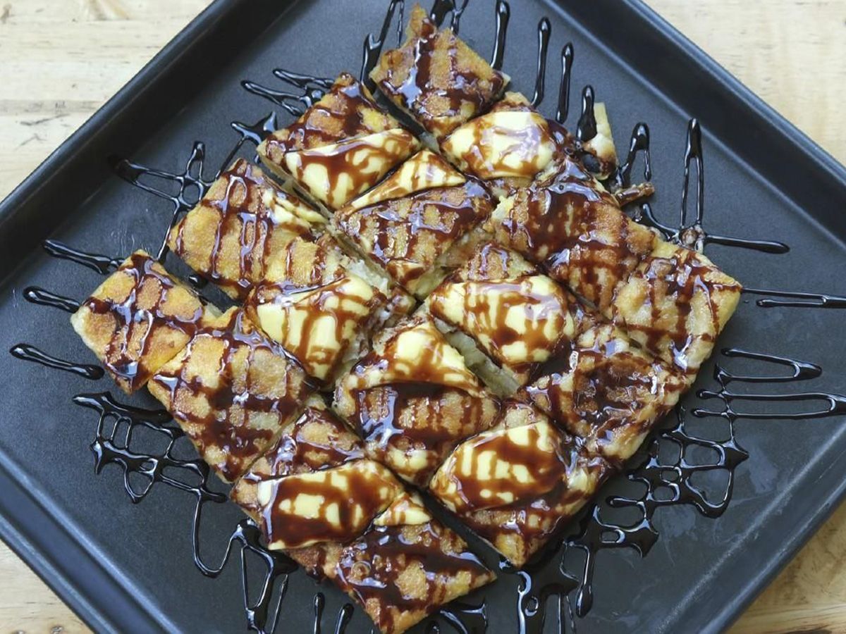 Nutella hazelnut pie