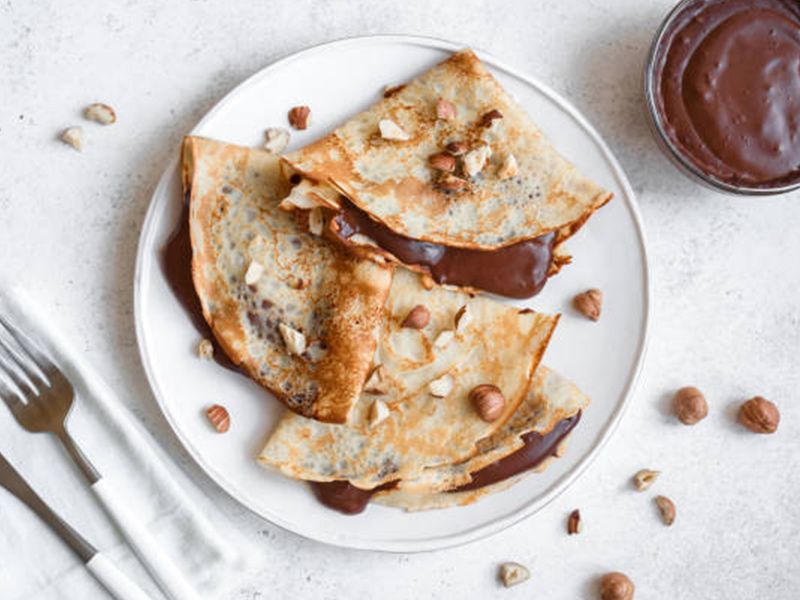 Nutella Nuts Crepe