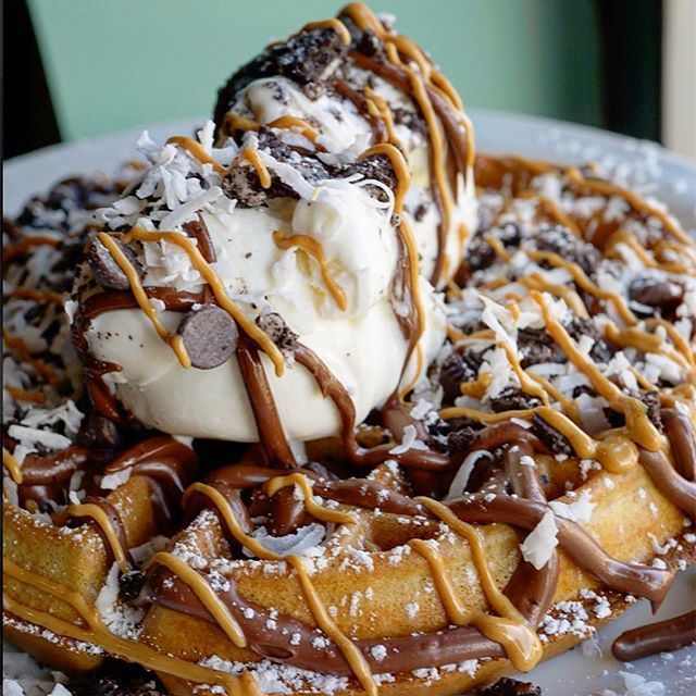 Nutella Oreo Waffle