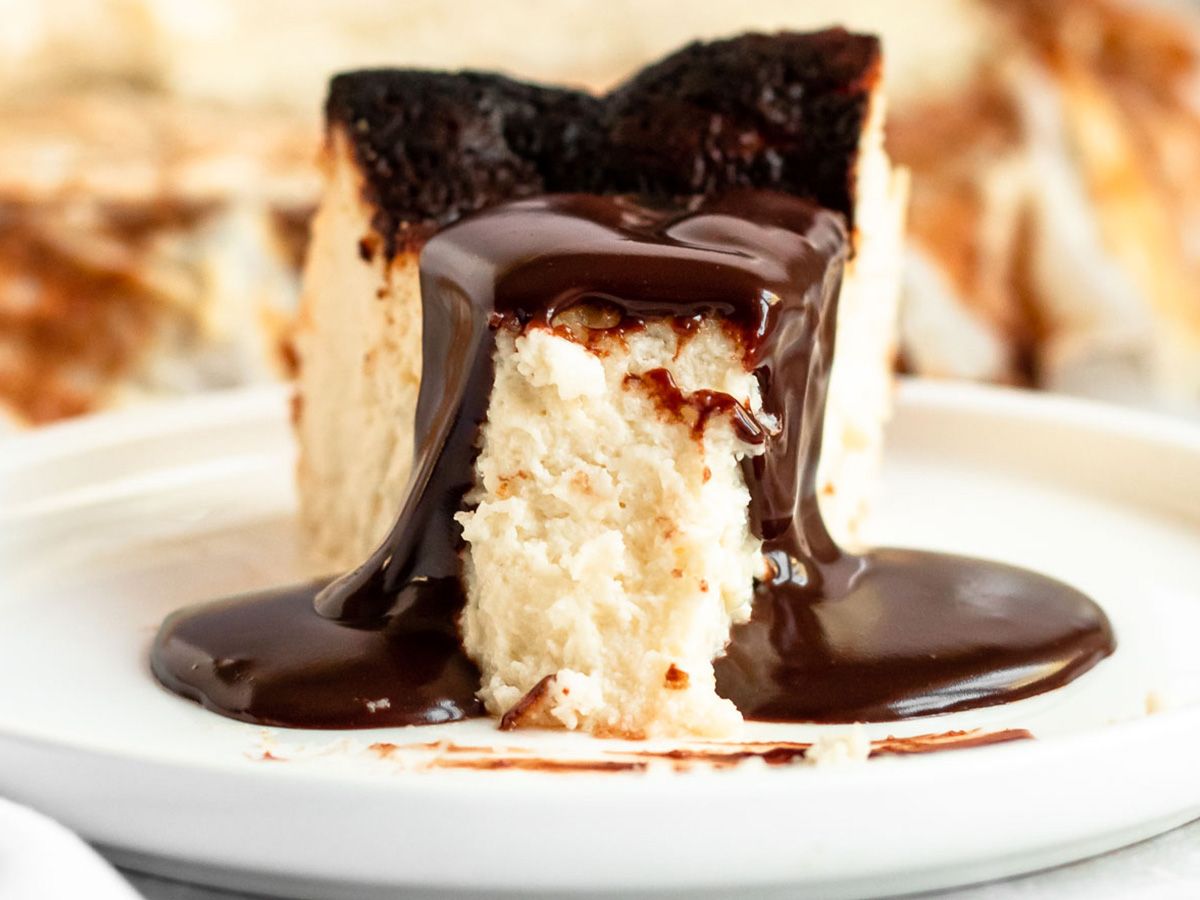 San Sebastian Cheesecake With Nutella Topping