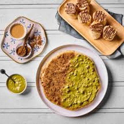 Nutella pistachio pie