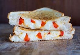 Sandwech Fetta Cheese With Pepper And Cucomber