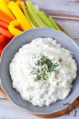 Garlic dip salad
