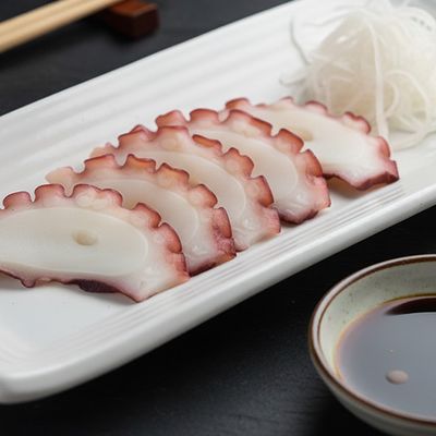Octopus Sashimi - 4 Pieces