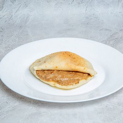 Olive oil Foul Sandwich
