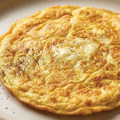 Omelette eggs Roumi Cheese with Baladi Ghee Dish