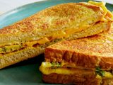 Omelette With Roomi Cheese Sandwich