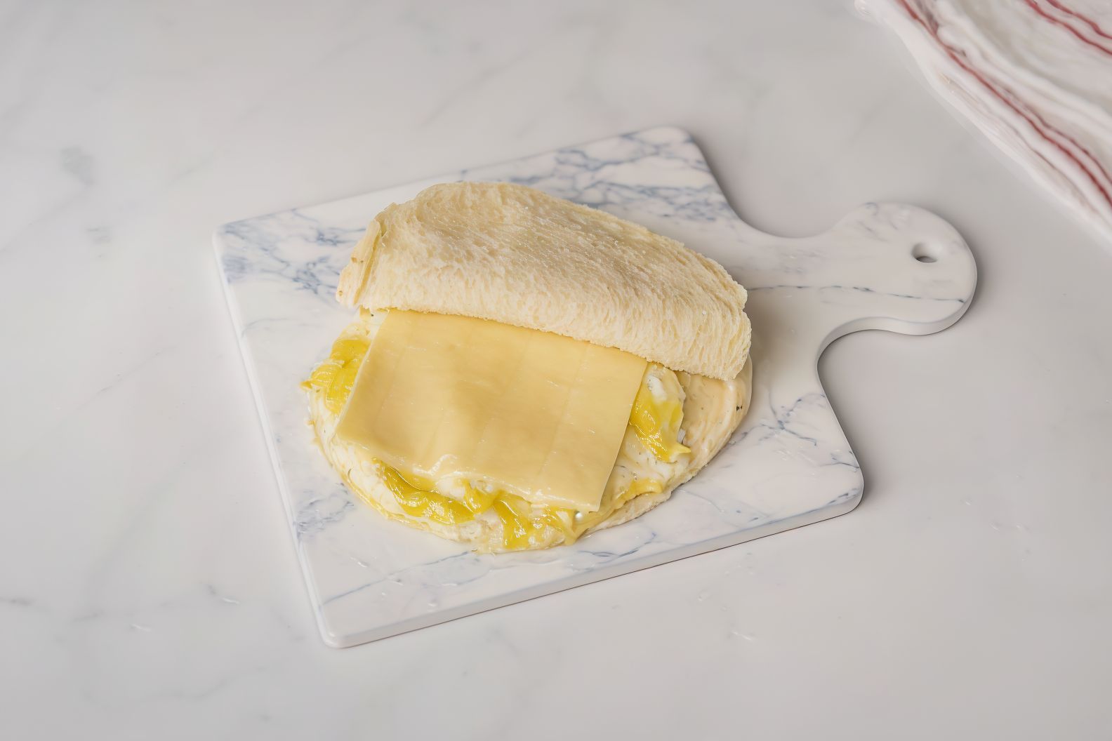 Omelette with roumi cheese sandwich