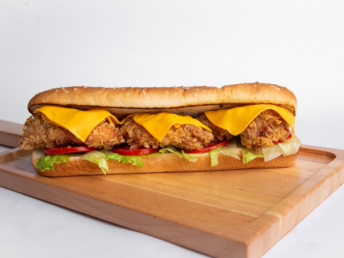 Super Crispy Hummer Sandwich