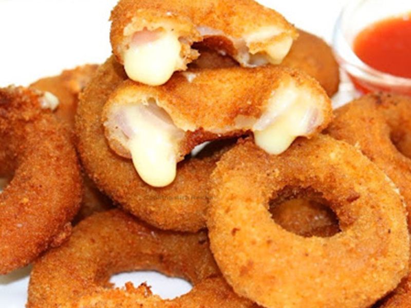 Onion Rings With Cheese