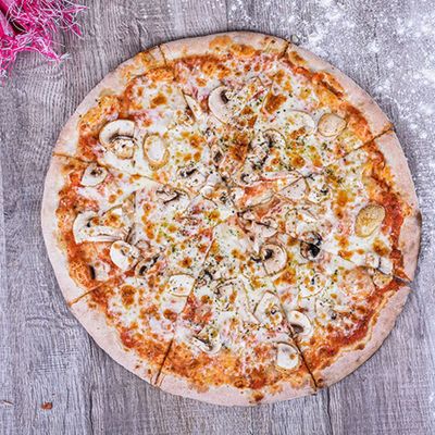 medium Mushroom oriental pizza