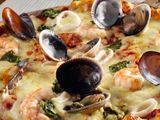 Oriental shrimp pizza