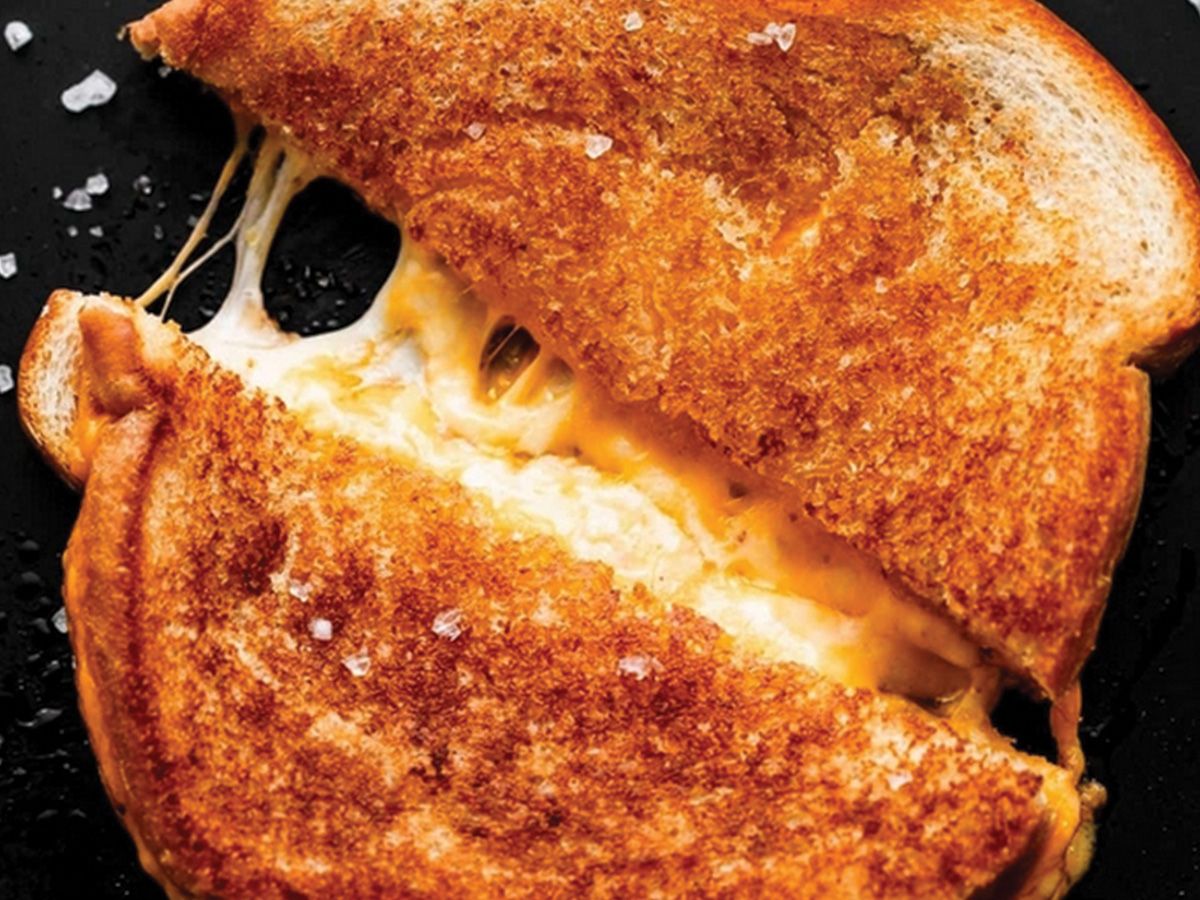 Oven mozzarella sandwich