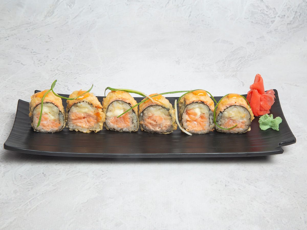 Fried Hot Dynamite Salmon Rolls