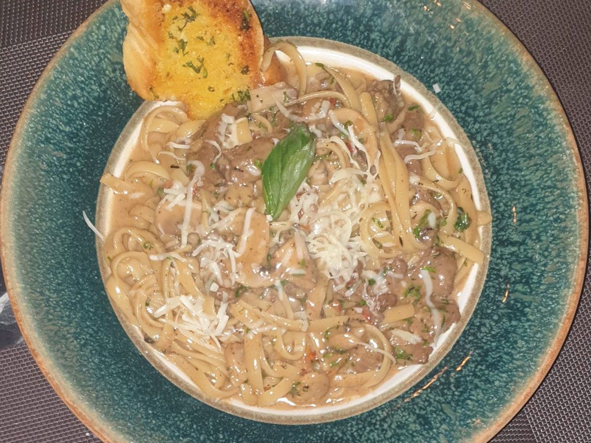 Mushroom and Steak Pasta