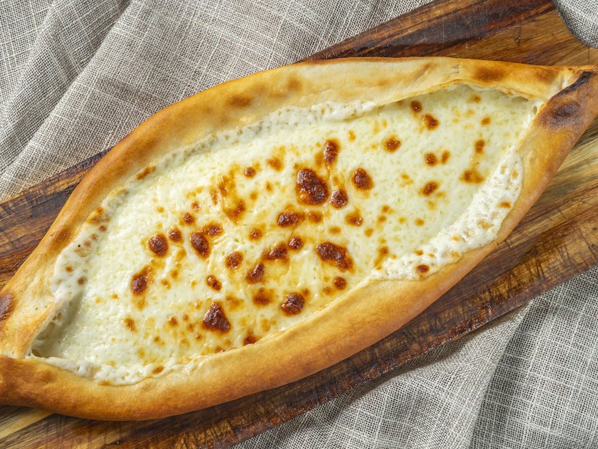 Peynirli Pide