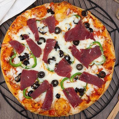 Pizza Pastrmi