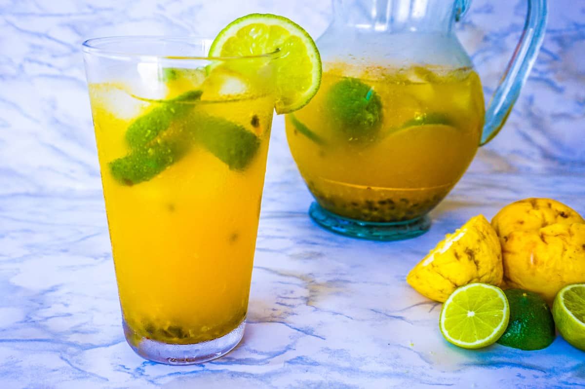 Passion Fruit With Lemon Juice