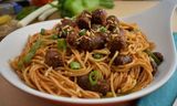 Pasta With Oriental Sausage