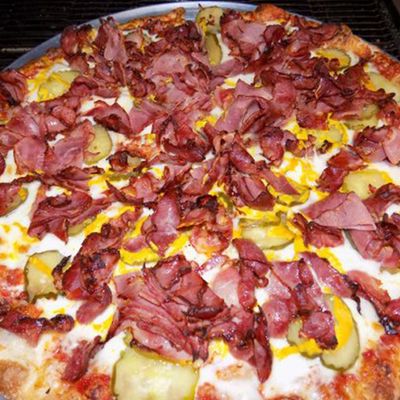 Pastrami Pizza