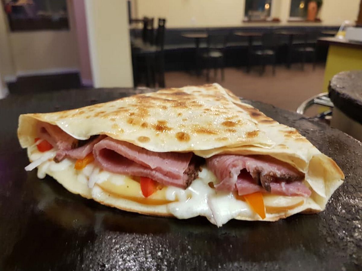 Pastrami and potatoes crepe