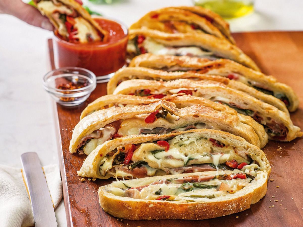 Pastrami pizza roll