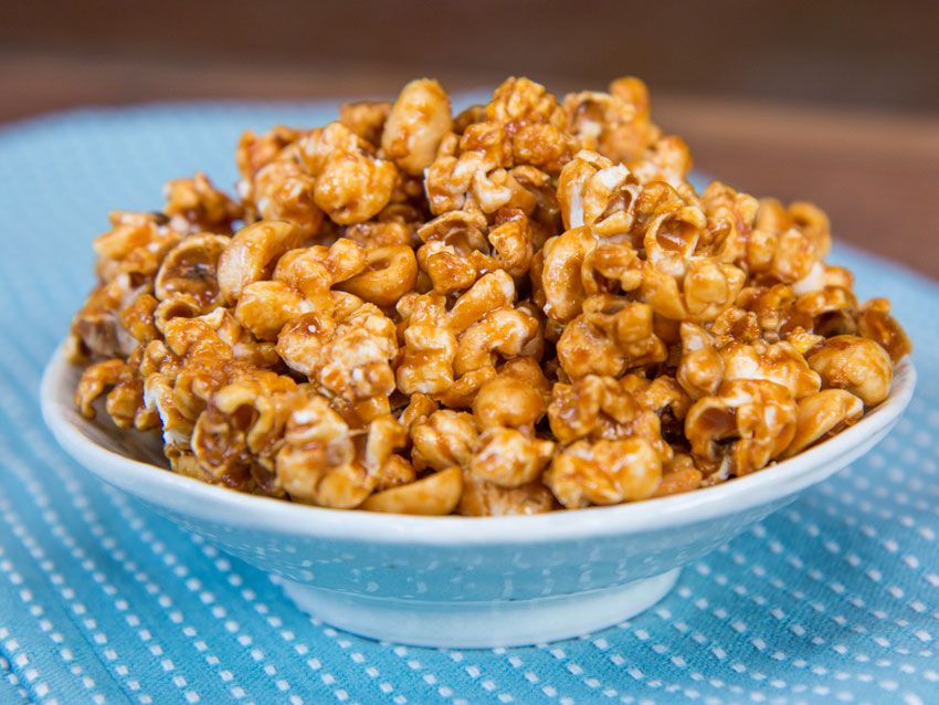 Peanut And Caramel Popcorn