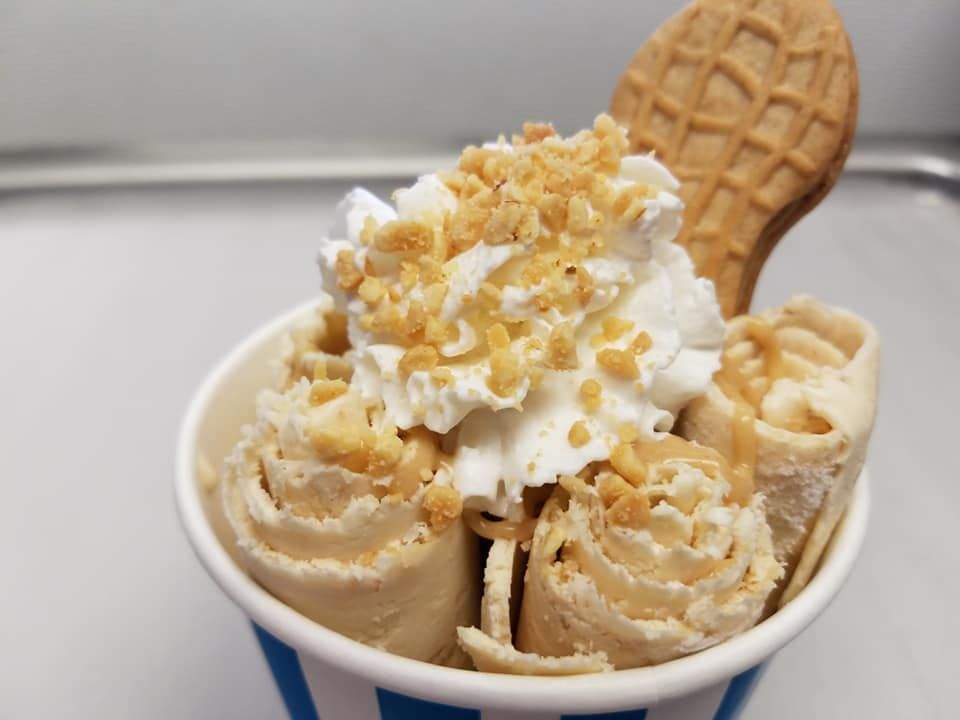 White Chocolate Roll Ice Cream