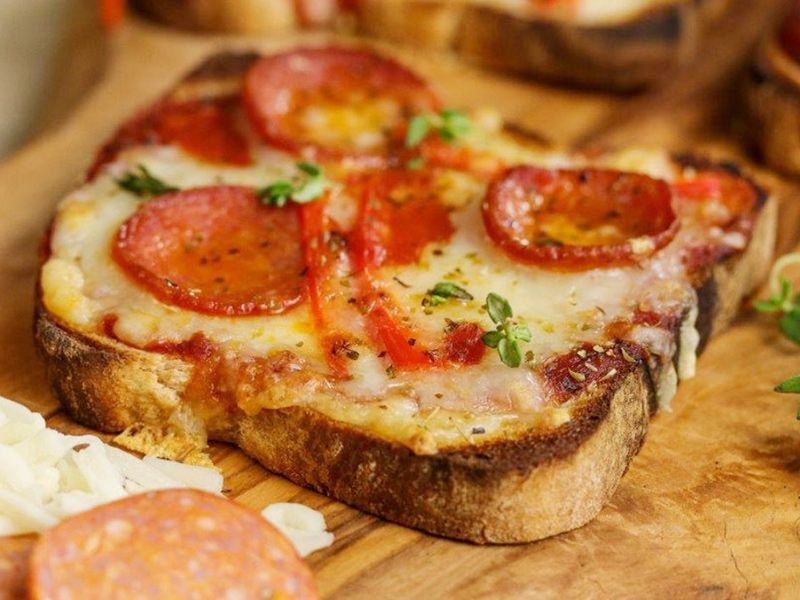 Pepperoni Toast